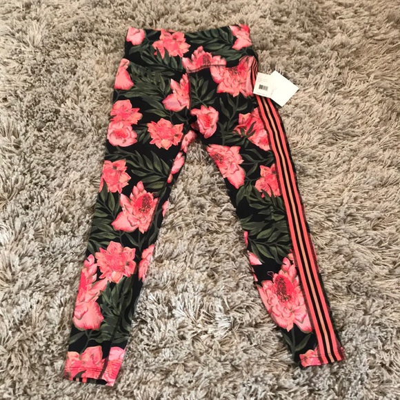 beyond yoga floral leggings